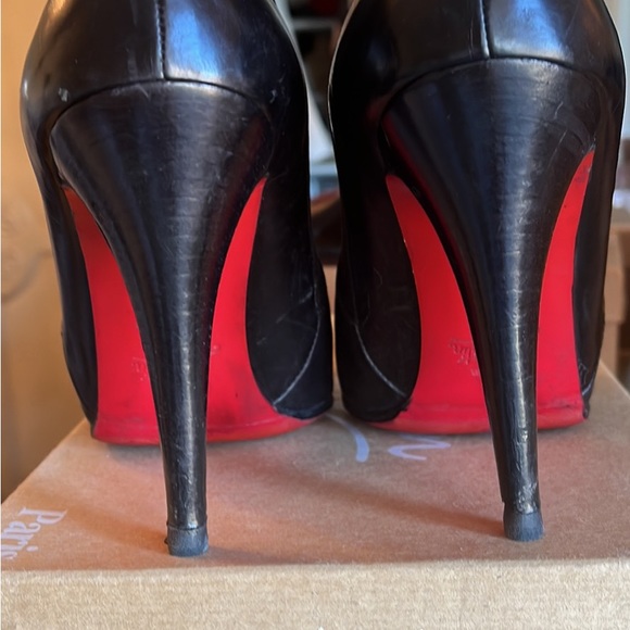 Louboutin booties authentic good condition - Picture 3 of 4
